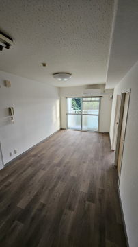 赤と黒~女と男の秘密倶楽部~(松山)の店舗型ヘルス求人・高収入バイトPR画像(寮の紹介2)