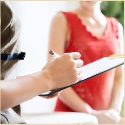 「青森メンズエステ Mrs.RoseGarden ミセスローズガーデン」の応募から採用までの流れSTEP2