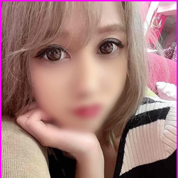 メイ【細身の綺麗系】