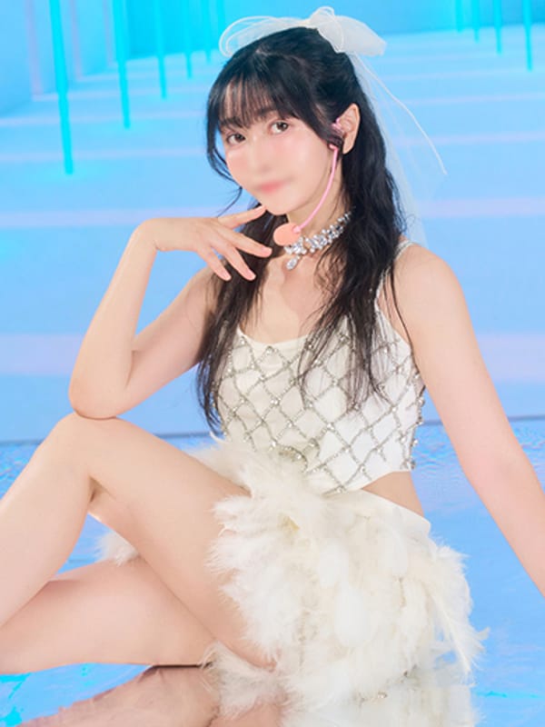 MOMOE