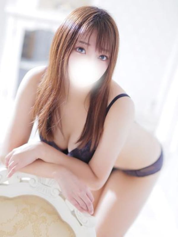 Yui [Active office lady is masochist]