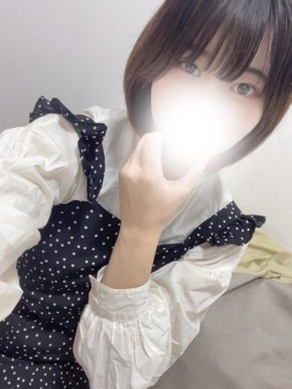 あお【黒髪・色白の美肌】