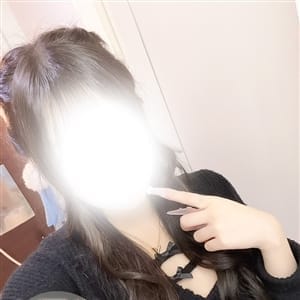 新人ナギ-業界未経験-【アイドル級18歳未経験美少女】