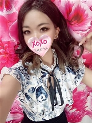 Makia マキア(XOXO Hug&Kiss （ハグアンドキス）)のプロフ写真1枚目