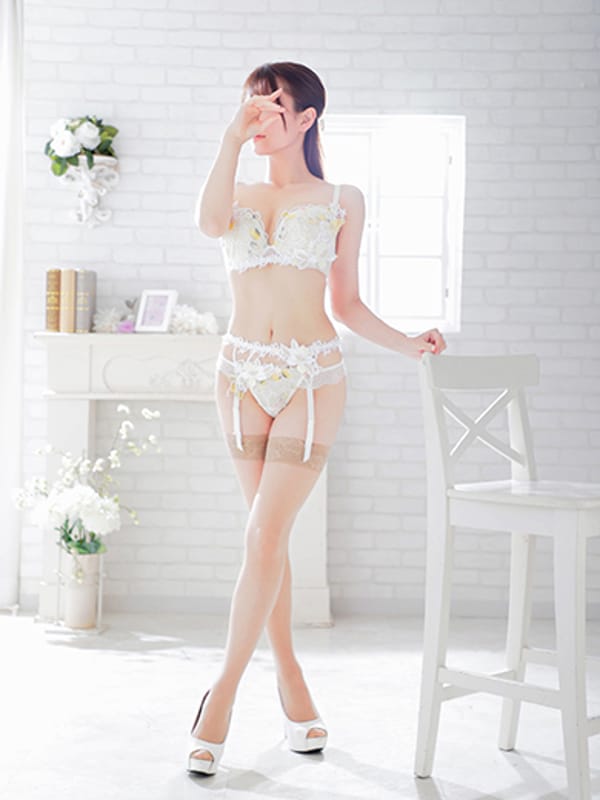 HAMABE SAYAKA