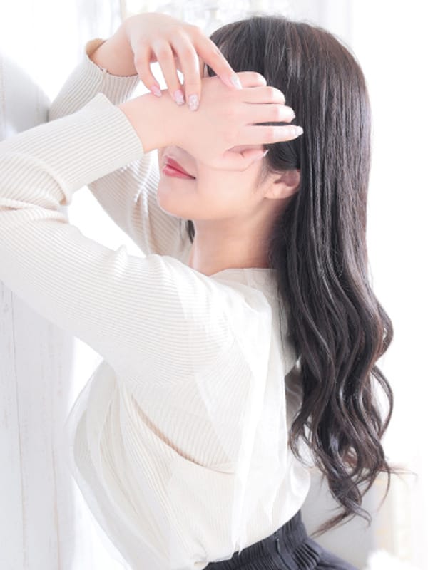 YUMENO RIRIKA