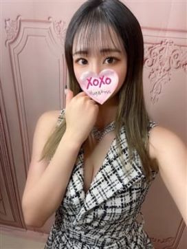 Rui ルイ|XOXO Hug&Kiss （ハグアンドキス）で評判の女の子