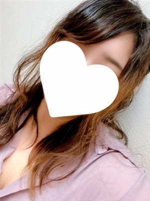 るる【笑顔可愛い未経験パイパン】【いい声で鳴きます】
