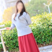 「12月の新人情報 浅倉ゆきえ(35) 11月20日入店」12/04(金) 10:08 | こあくまな熟女たち広島店(KOAKUMAグループ)のお得なニュース