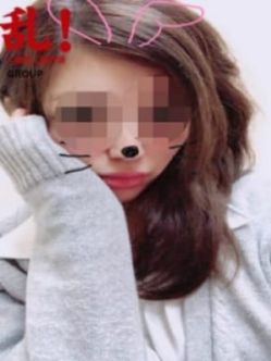二階堂あみ|乱!人妻素人専門店でおすすめの女の子