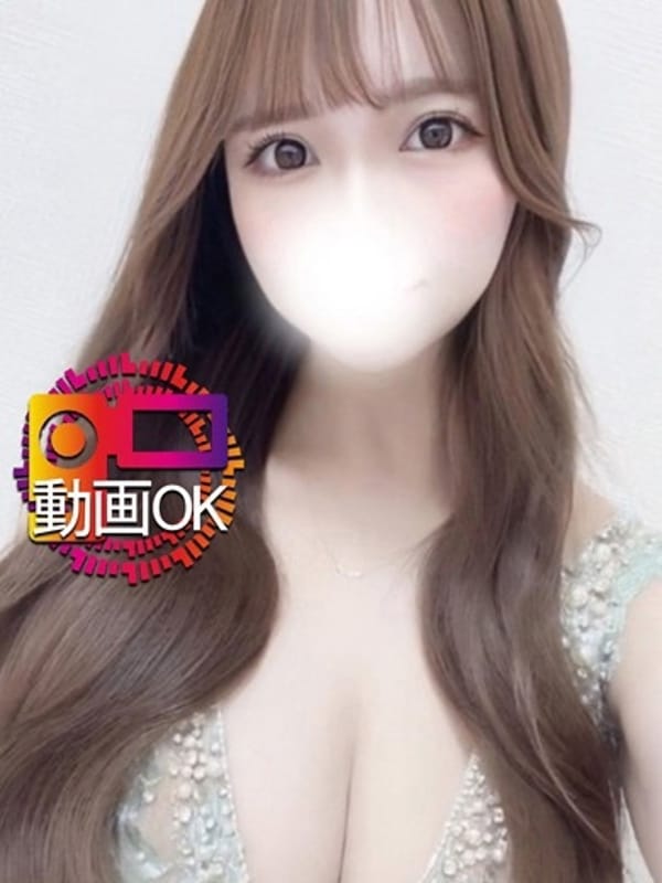 Nana☆A super cute girl with H cup breasts who can take videos☆