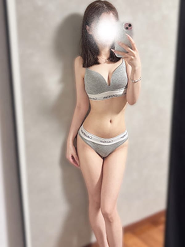 Nanoka☆A beautiful girl belonging to a certain talent agency