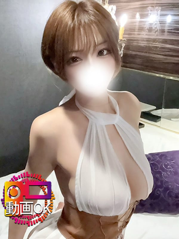 Kagura ☆ SSS-class divine breasts beautiful girl