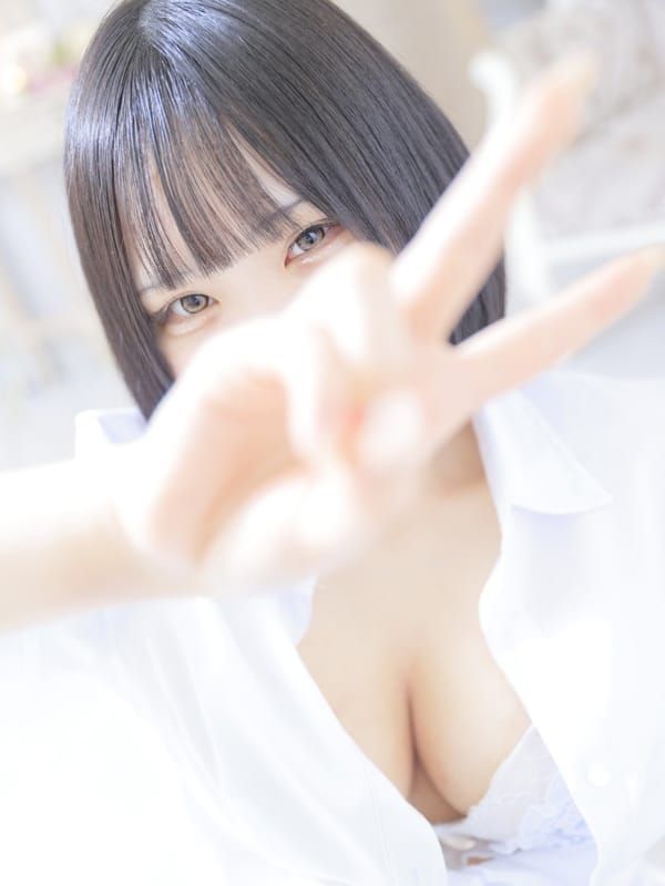 KURAMOCHI　UMIKA