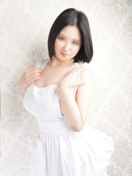 すみれさん(31)|赤とんぼで評判の女の子