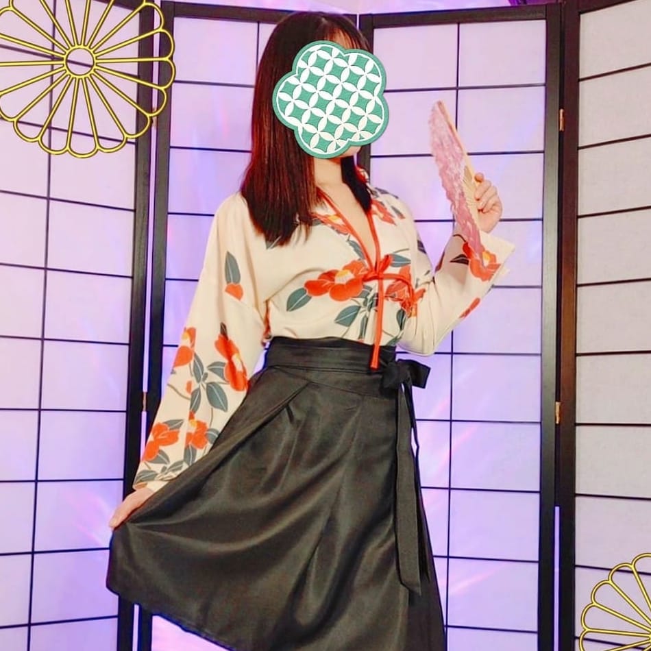 桜木 ニナ（さくらぎ にな）