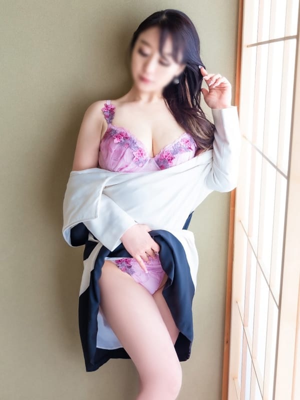 YUI AIZWA