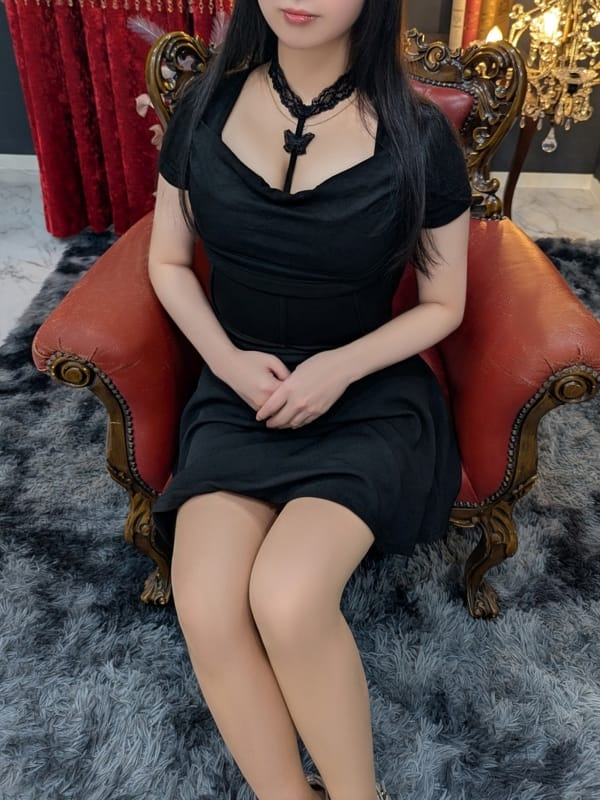 KANAE YUZUKI
