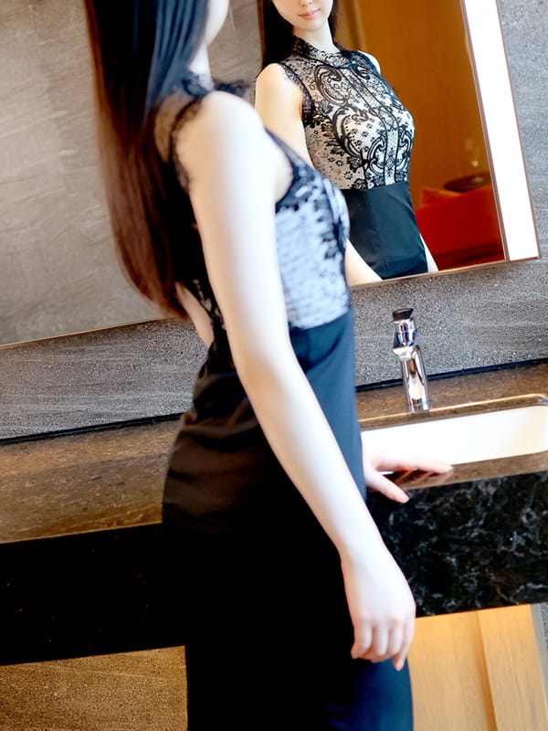 IROHA NISHI