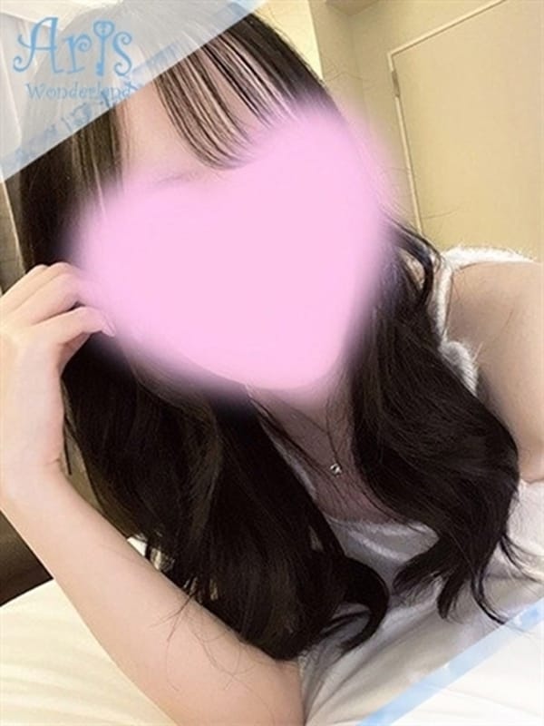 まり【清楚系アイドルルックス】