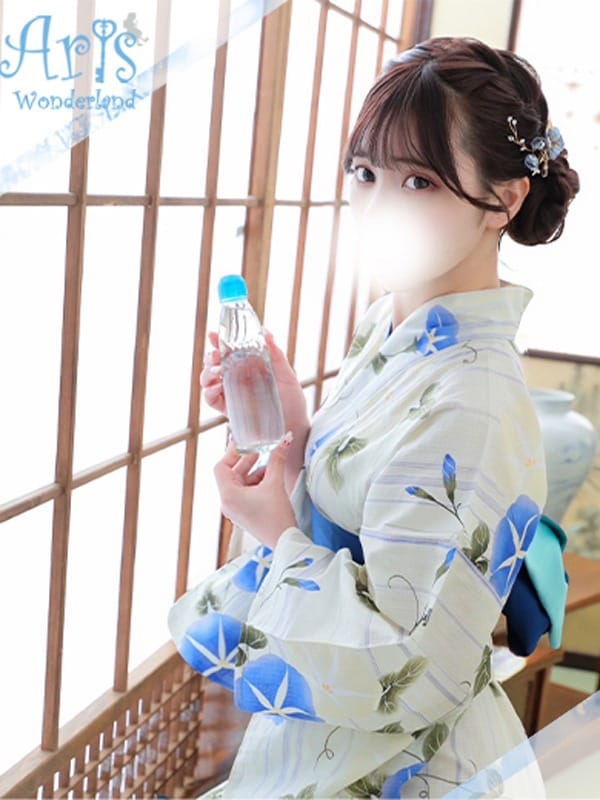 かすみ【清楚系キレカワ美女】