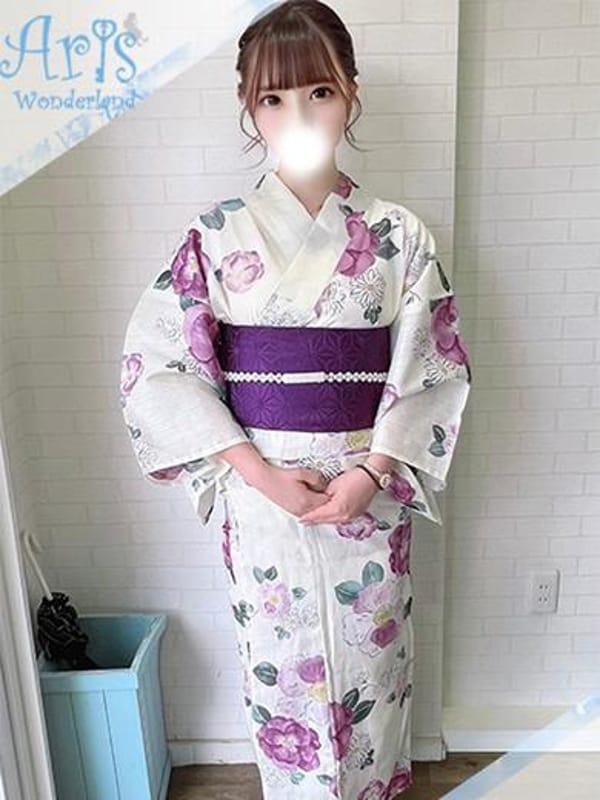 かすみ【清楚系キレカワ美女】