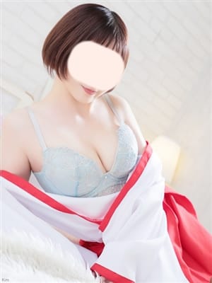 sakaguti emi