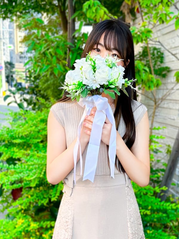 FUJISAKI AKARI