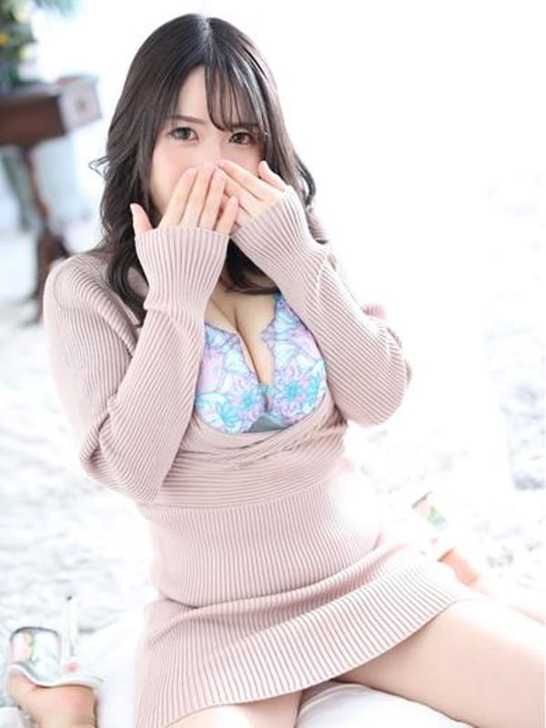 MOMOKA 