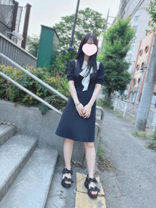 体験みな『おっとり優しい薄幸美少女』