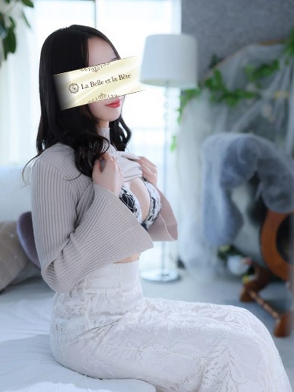 MITSUSHIMA AKARI