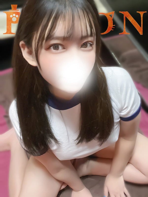 ありん【アイドル系黒髪学生】