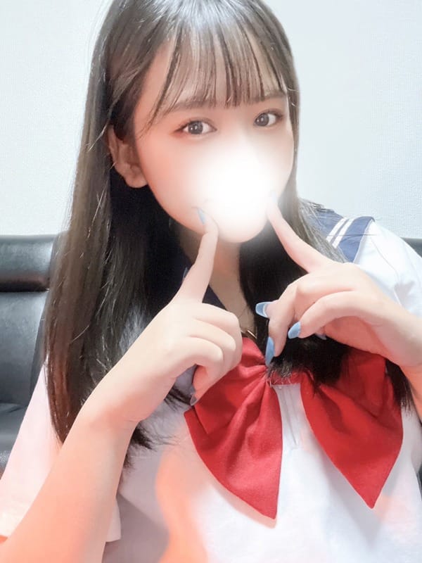 ありん【アイドル系黒髪学生】
