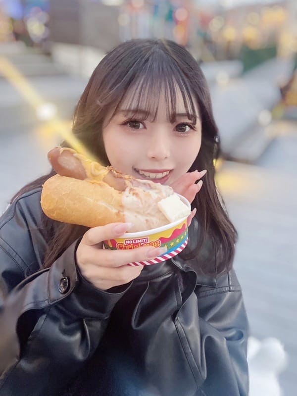 ゆの【超アイドル系女子大生】