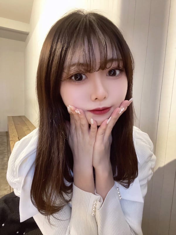 ゆの【超アイドル系女子大生】