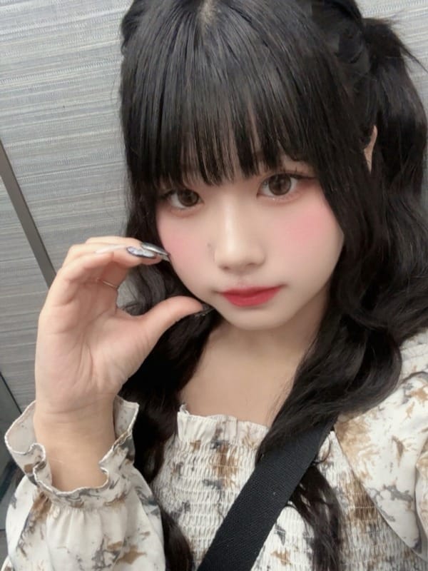 ゆえ【現役美容学生】