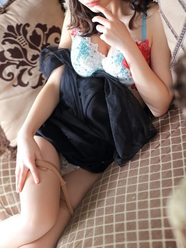 YUINA