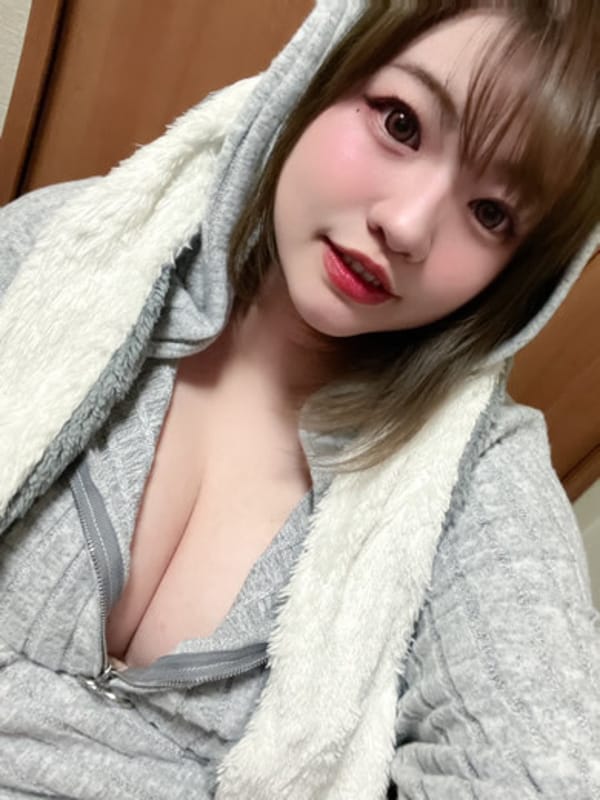 MIKA