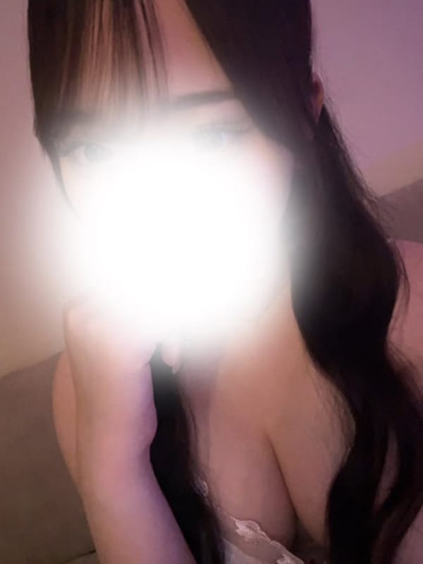 みる☆現役学生美乳Eカップ