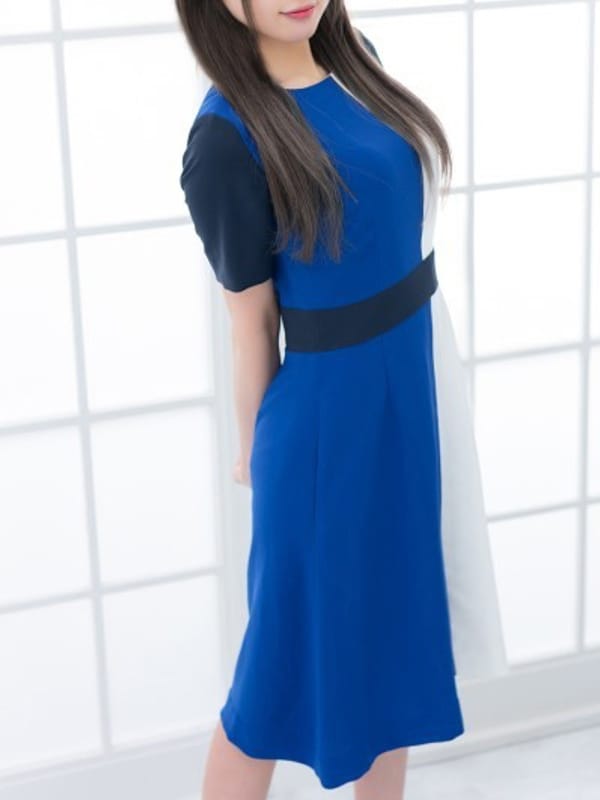 Shinomiya mone