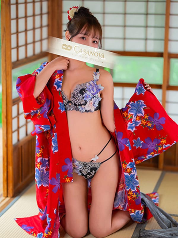 Moe Kashiwagi
