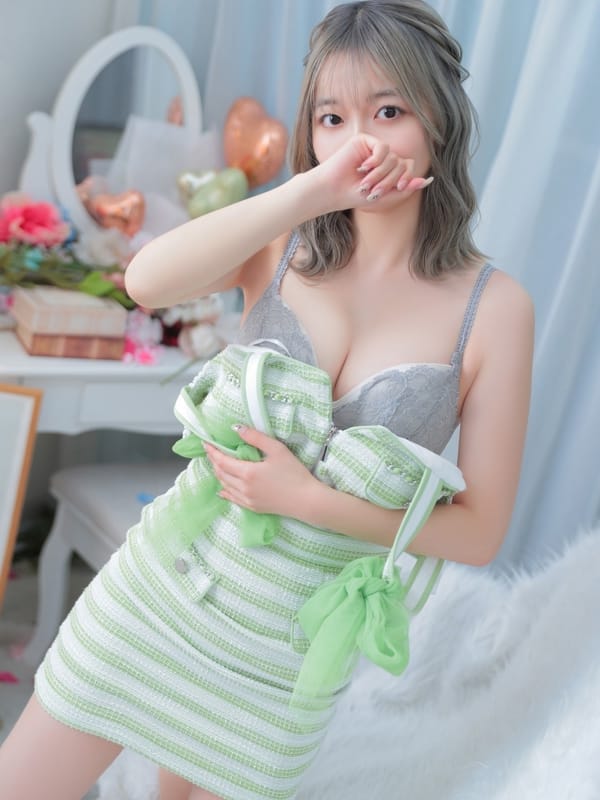 YUNA