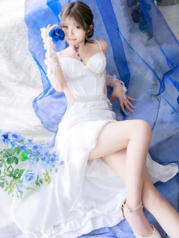 朝比奈　ひなみ