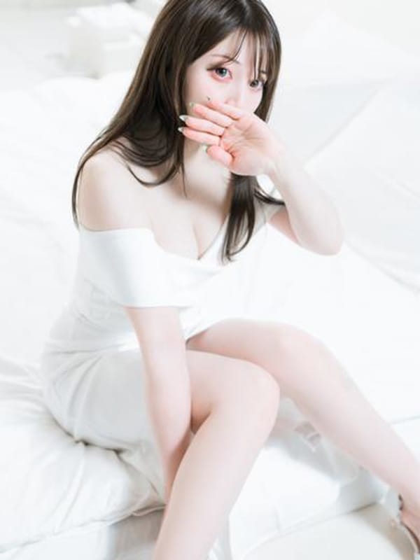 七瀬なな
