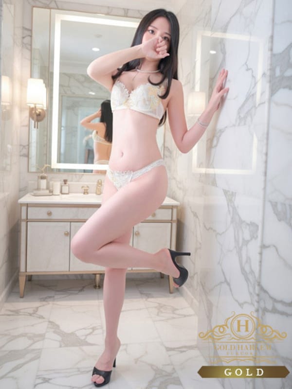 Hitomi
