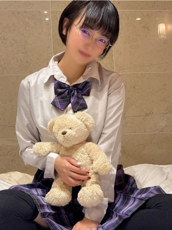 Shiori Ayanami
