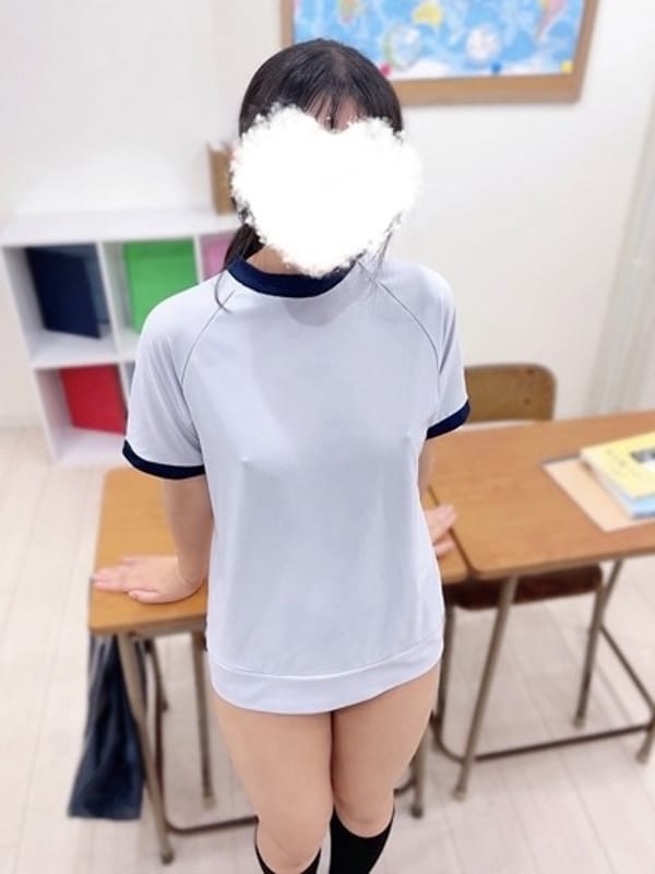 MOMOTA YUKINO
