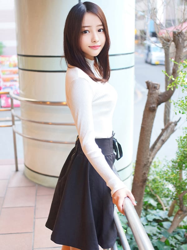 YUMINA 
