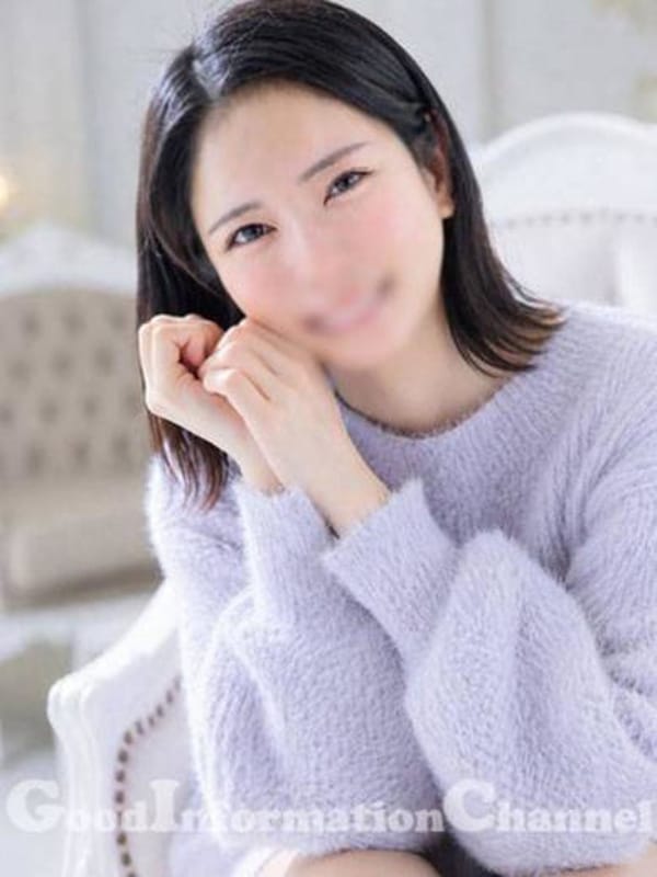NANASE EMI