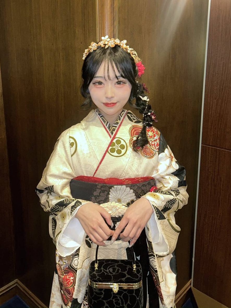 Sakura Huziwara
